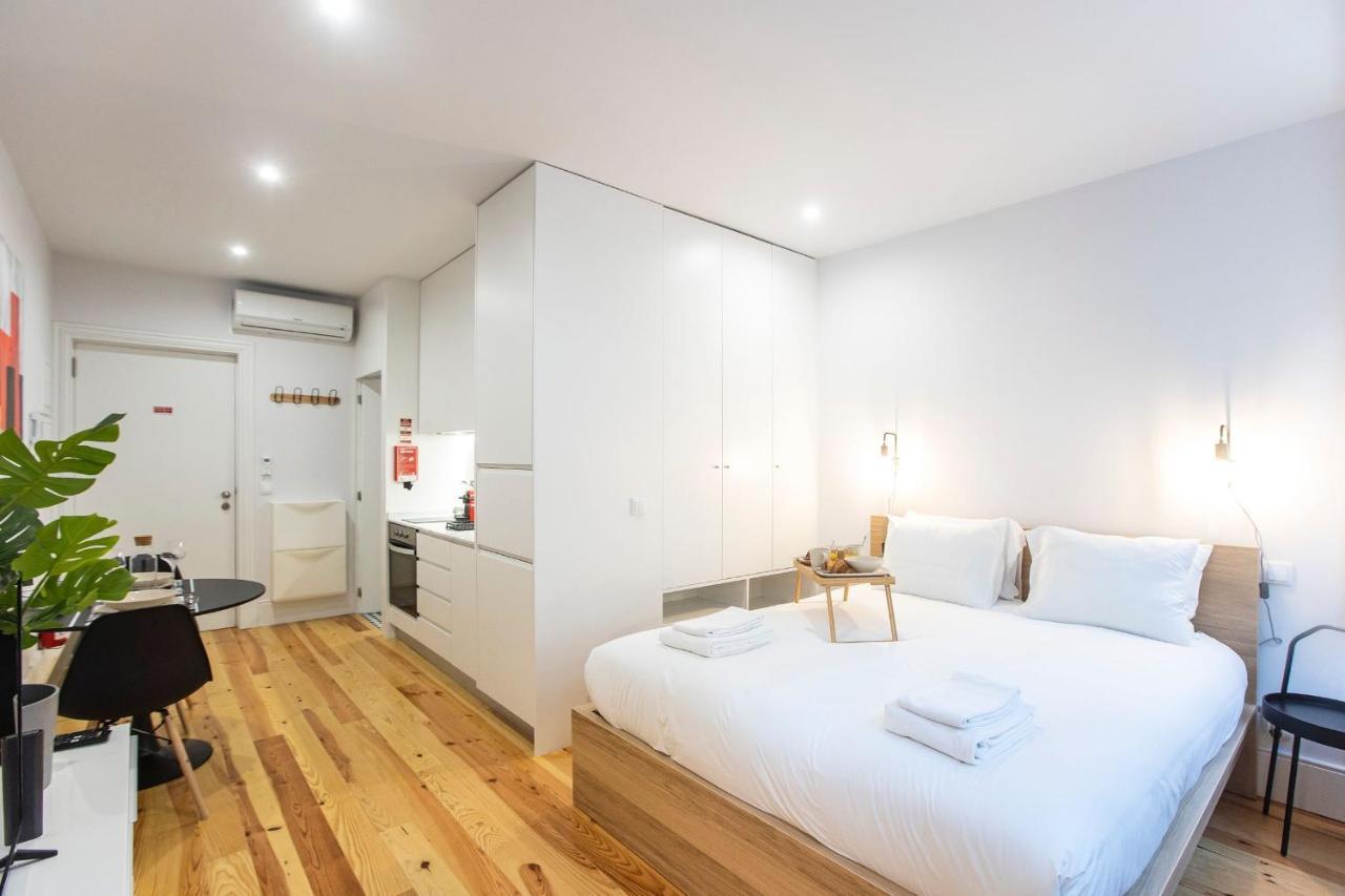 Trendy Vintage Downtown By Lovelystay Porto Exterior photo